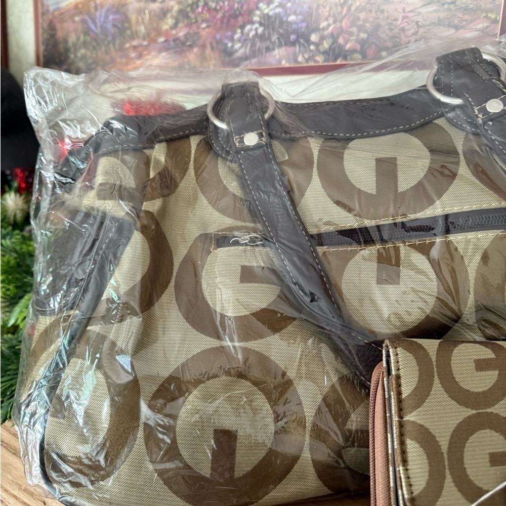Candies Canvas Beige and Brown Tote Shoulder Bag with Wallet Matching Set NWT - Picture 5 of 10